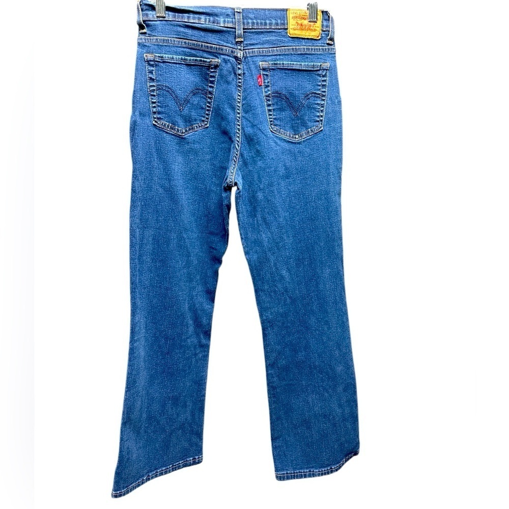 Levi’s - EC - Picture 2 of 2